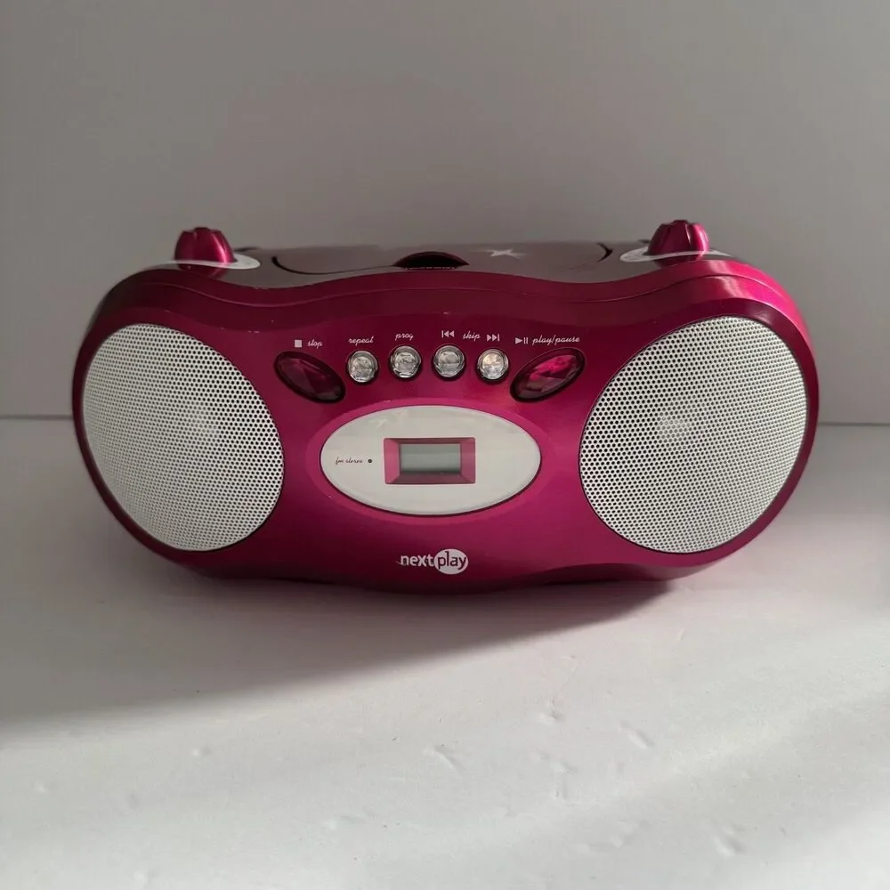 Nextplay Hot Pink Glitz & Glitter AM/FM Cd BOOMBOX NP400GB Works & Sounds Great - Picture 1 of 16